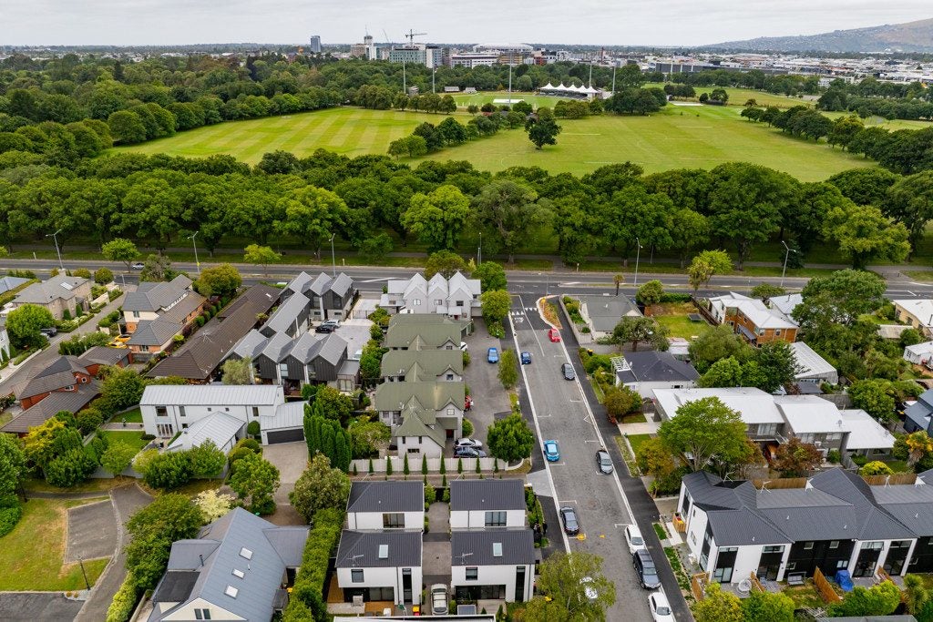 2/10 Brockworth Place, Riccarton, Christchurch - Carousel 18