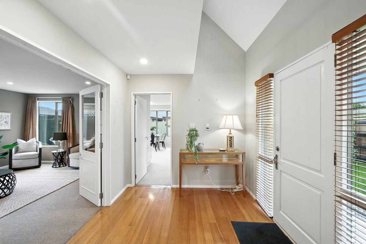 219 Matsons Avenue, Papanui, Christchurch - Carousel 2