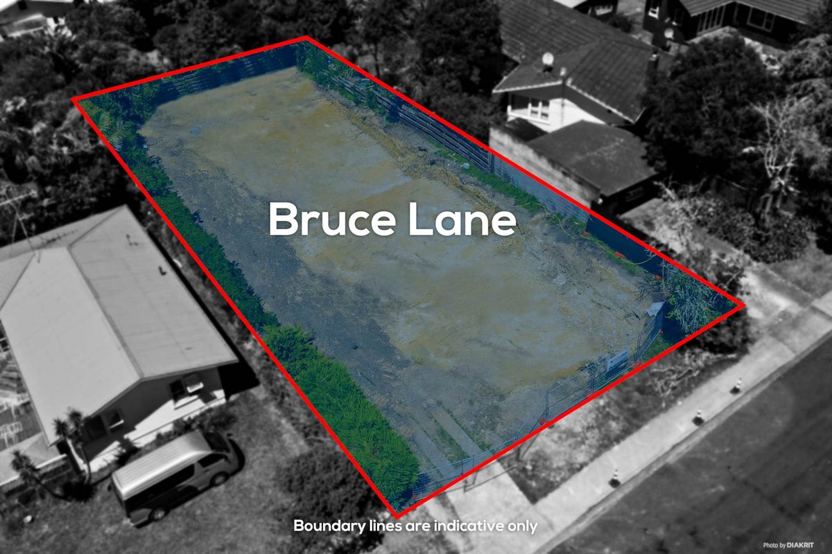 17A Bruce Road, Glenfield, Auckland - Carousel 2