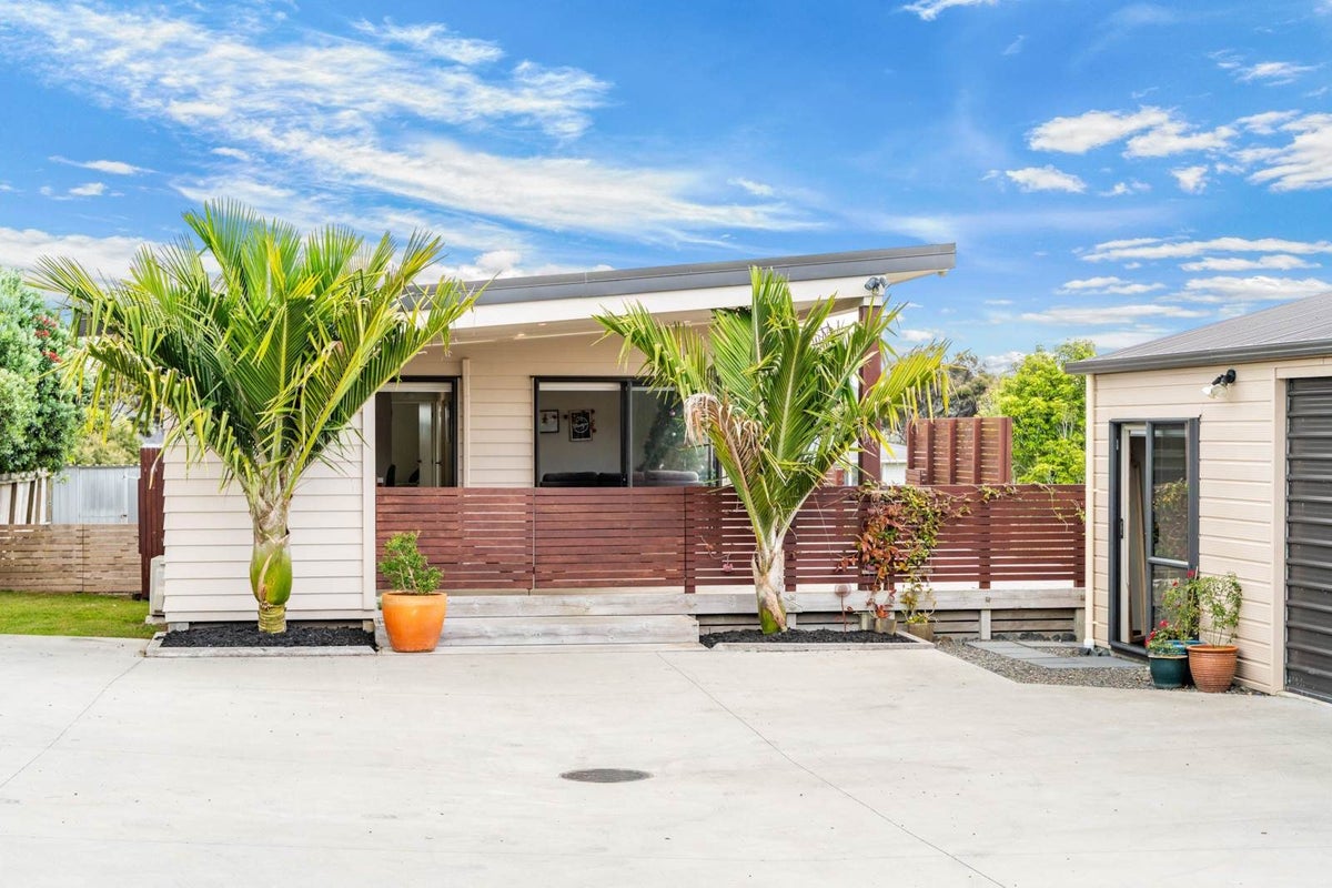 8B Norfolk Drive, Mangawhai Heads, Mangawhai - Carousel 1