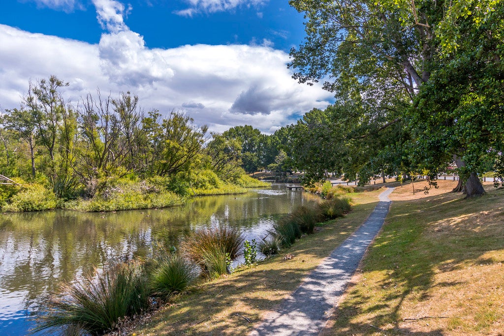 104 Lake Terrace Road, Burwood, Christchurch - Carousel 12