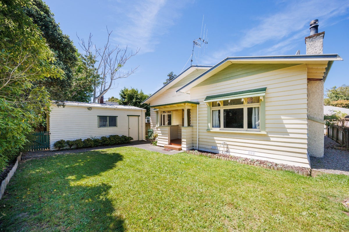 24 Rainforth Street, Roslyn, Palmerston North - Carousel 20