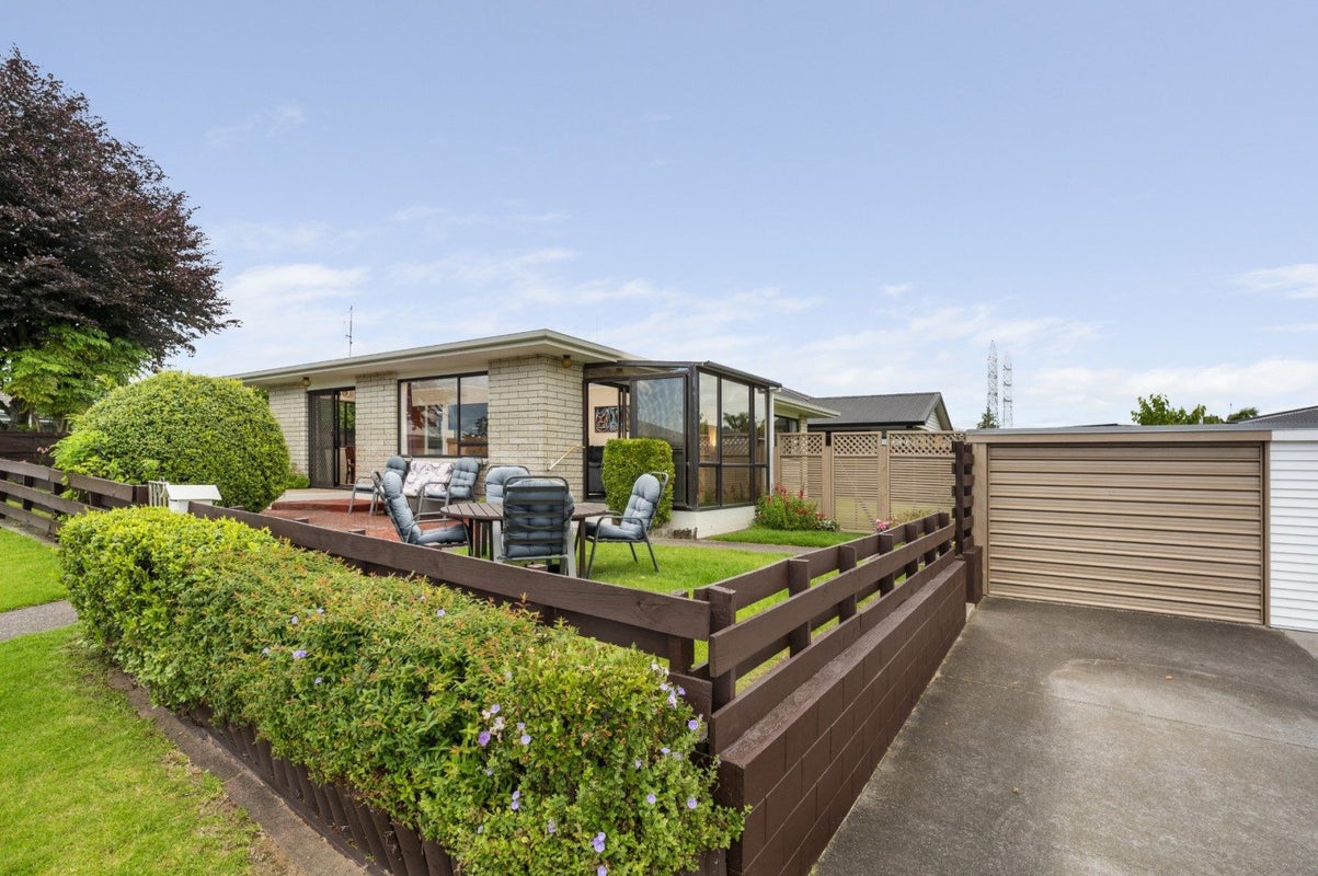30 Emmett Street, Greerton, Tauranga - Carousel 1