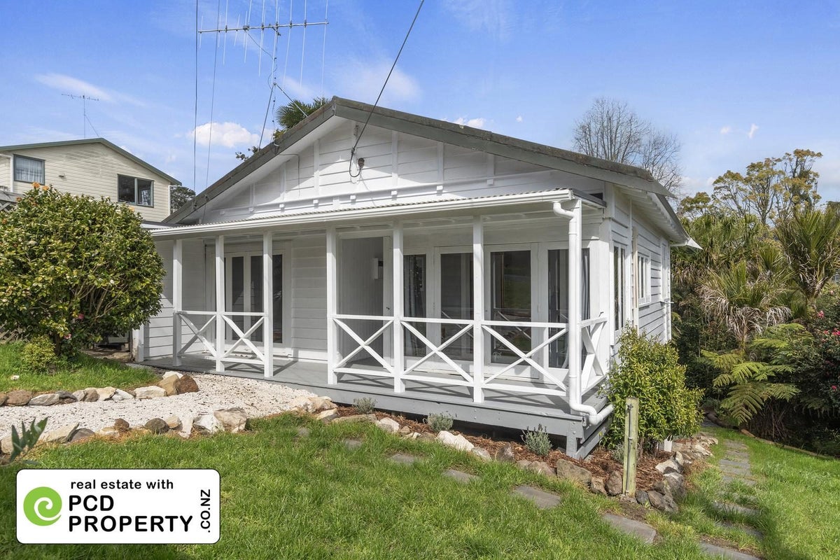 2 Charles Street, Kamo, Whangarei - Carousel 2