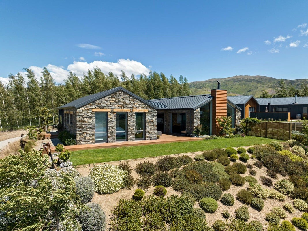 50 Lynn Lane, Bannockburn, Cromwell - Carousel 1