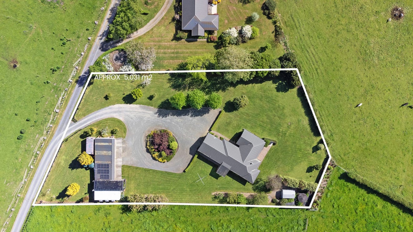 2/43 Mccandlish Road, Ngahinapouri, Hamilton - Carousel 1