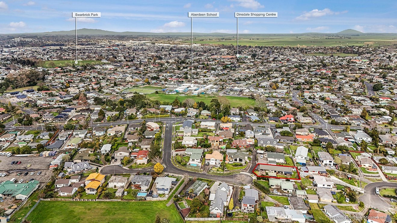 21 Leyton Place, Nawton, Hamilton - Carousel 29