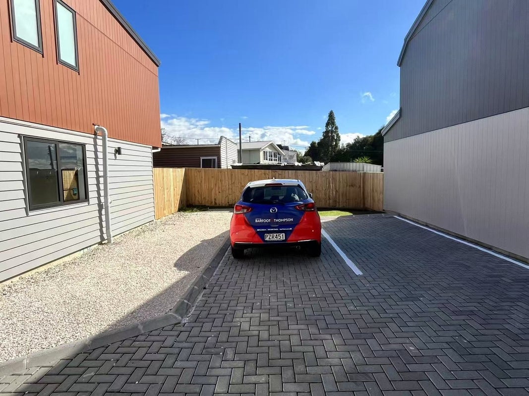 124A New Windsor Road, New Windsor, Auckland - Carousel 24
