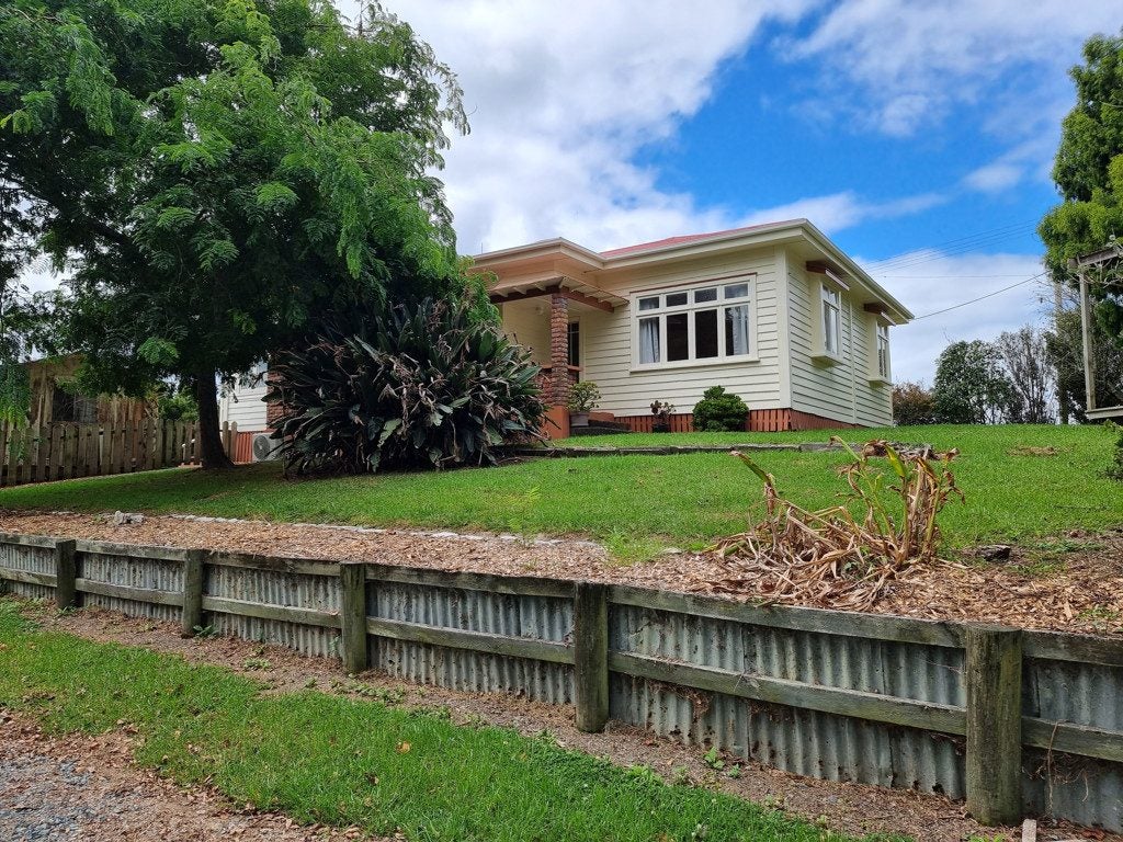 437 South Road, Waipu, Waipu - Carousel 1