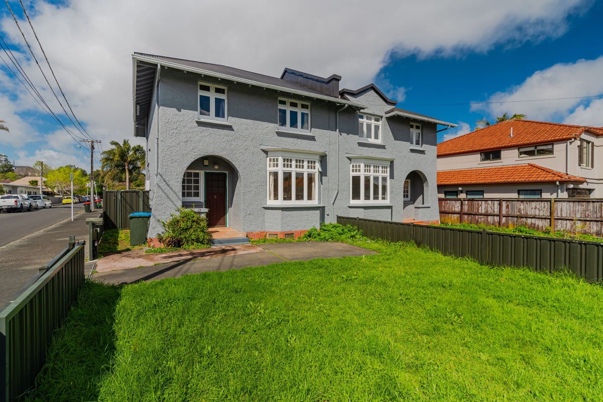 26 Ranfurly Road, Epsom, Auckland - Carousel 1