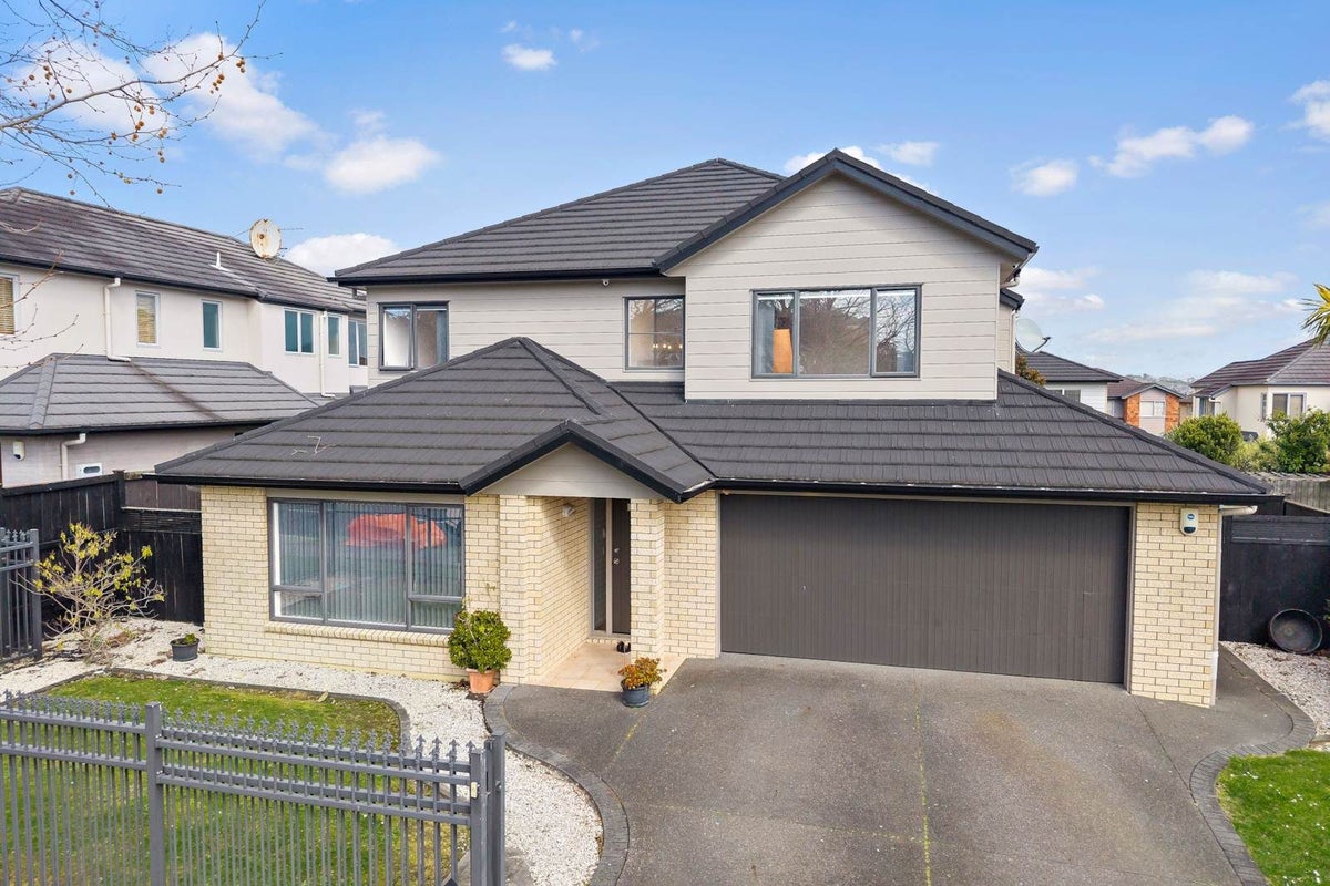 89 Baverstock Road, Flat Bush, Manukau City, Auckland - Carousel 1