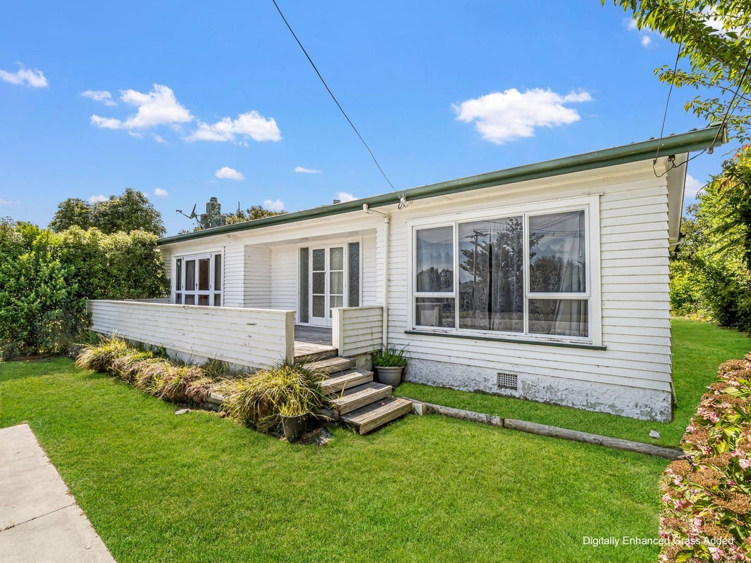 15 Glenfield Road, Owhata, Rotorua - Carousel 2