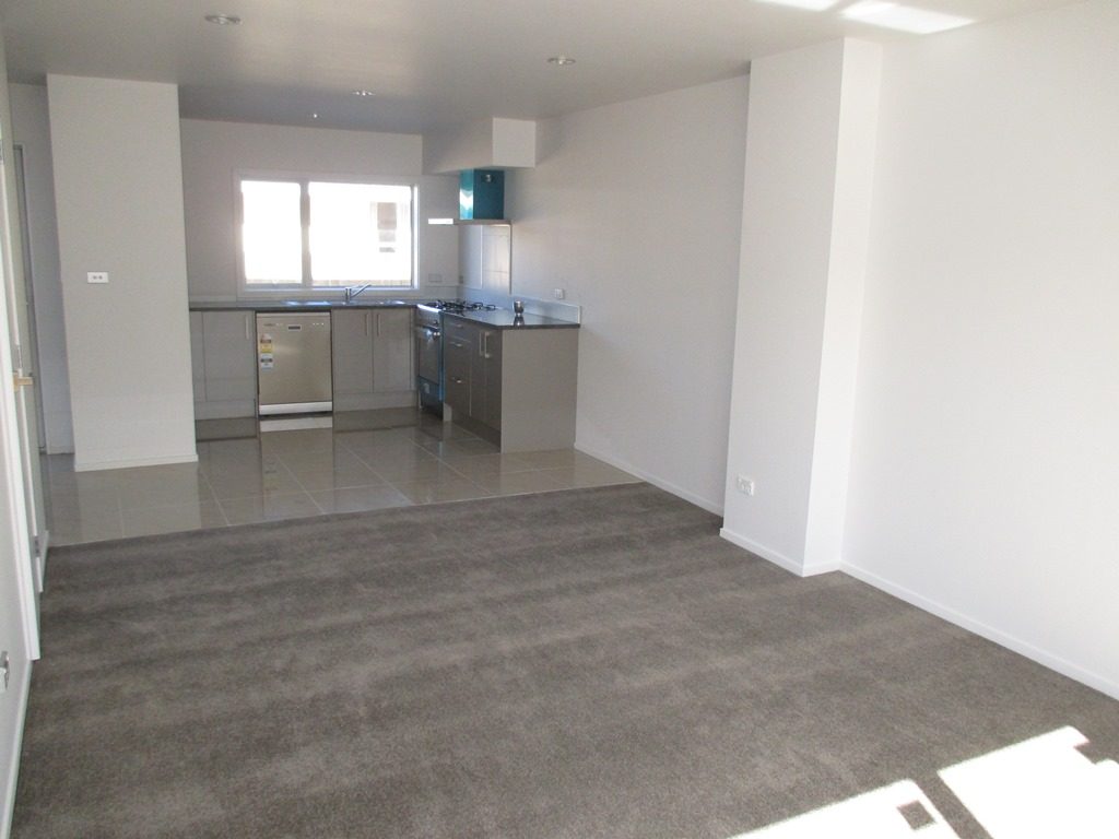 4/61 York Street, Hamilton East, Hamilton - Carousel 2