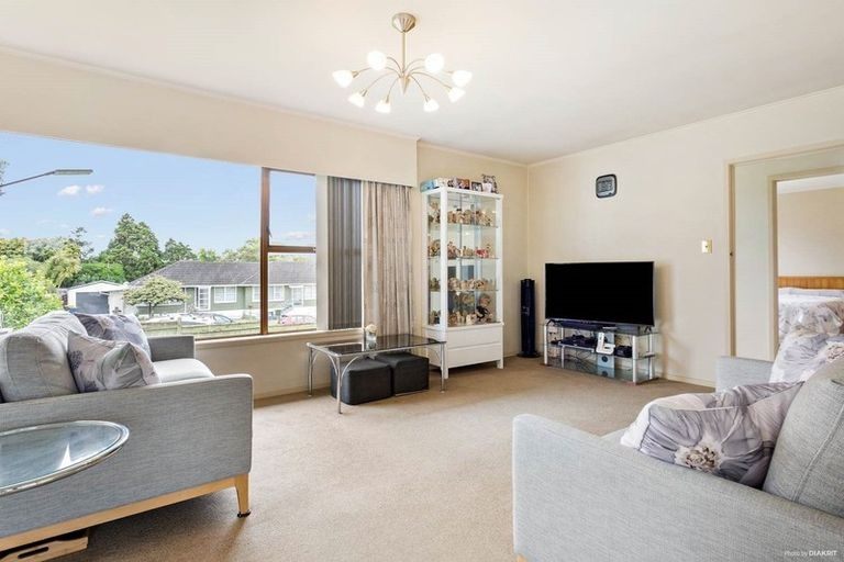 3/2 Ngaio Street, Takapuna, Auckland - Carousel 2