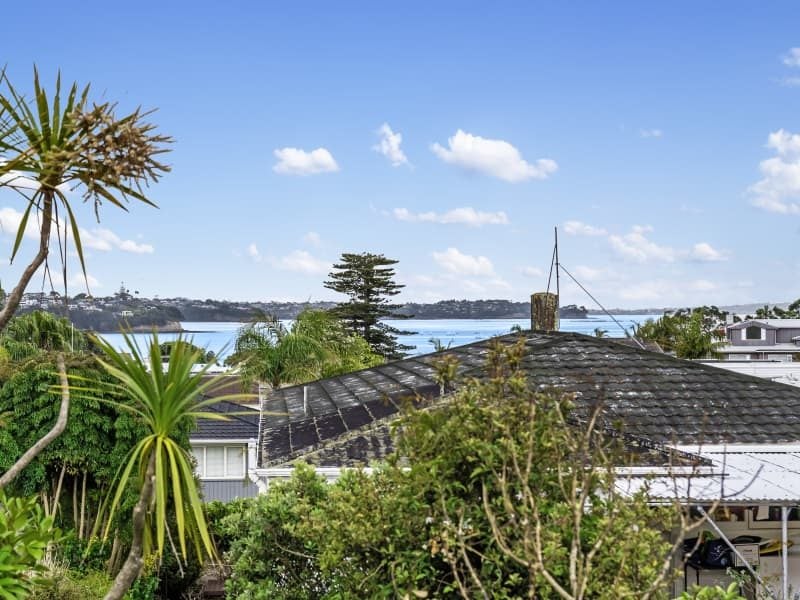 283A Beach Road, Campbells Bay, Auckland - Carousel 2