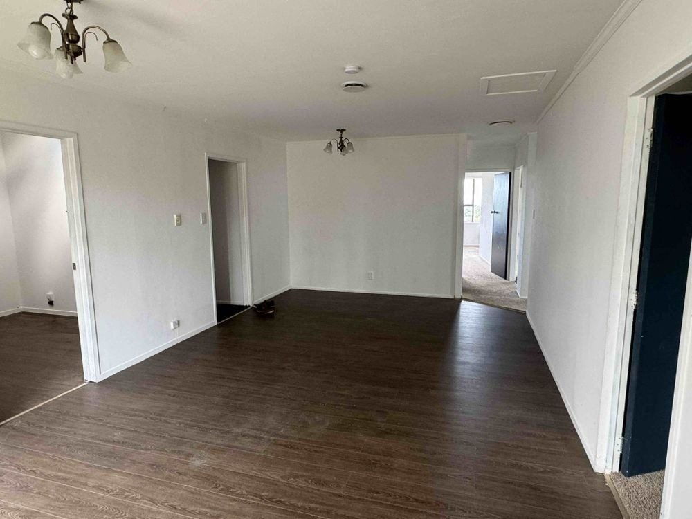 741 East Coast Road, Browns Bay, Auckland - Carousel 2