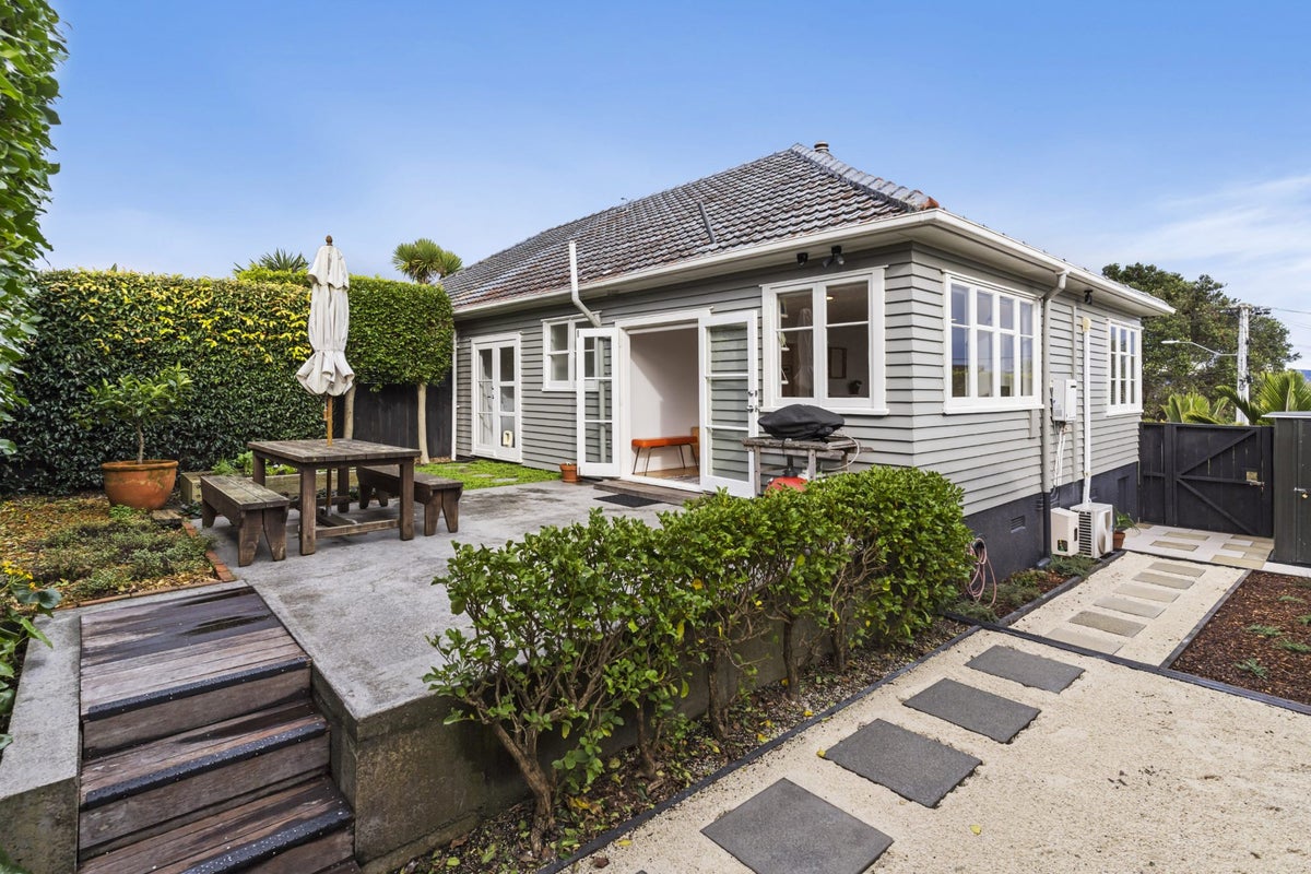 67A Oakley Avenue, Waterview, Auckland - Carousel 1