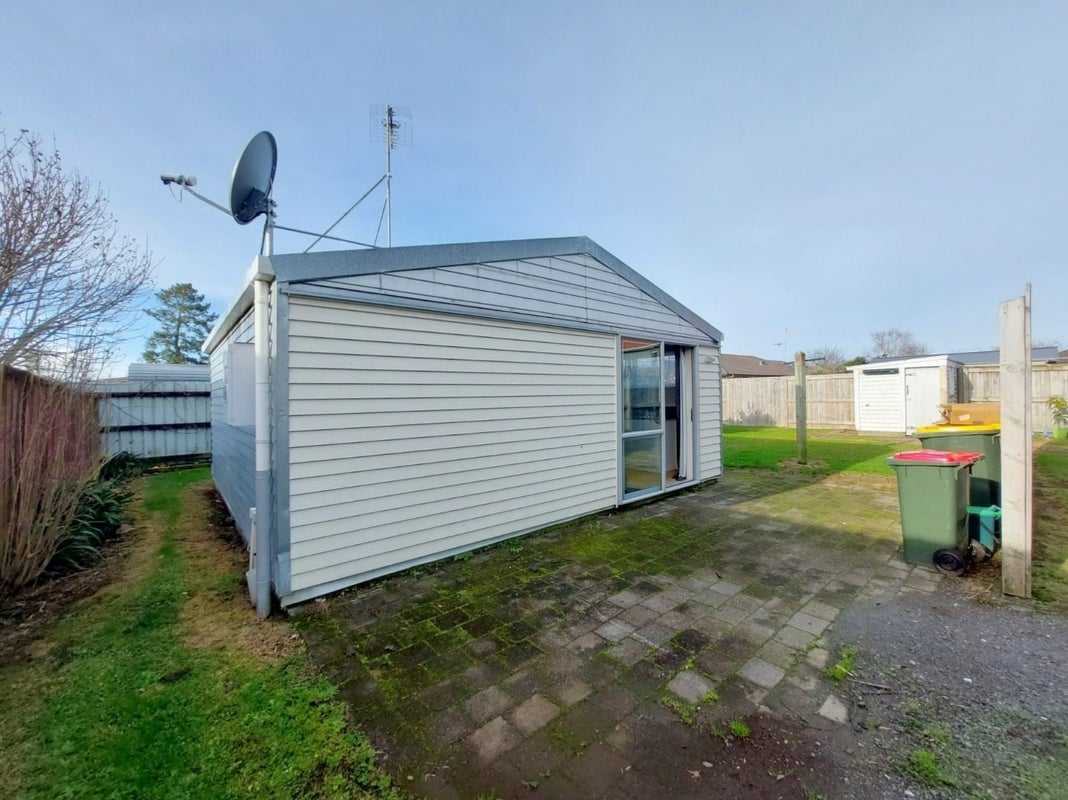 97 Fairfield Road, Fairfield, Hamilton - Carousel 9
