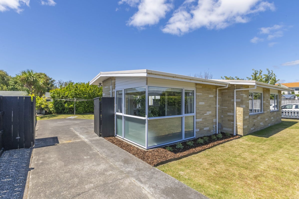 336B Kapiti RD, Paraparaumu Beach, Paraparaumu - Carousel 2