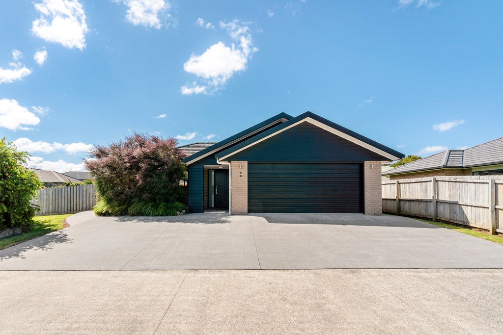 38 North Crest Drive, Onerahi, Whangarei - Carousel 1