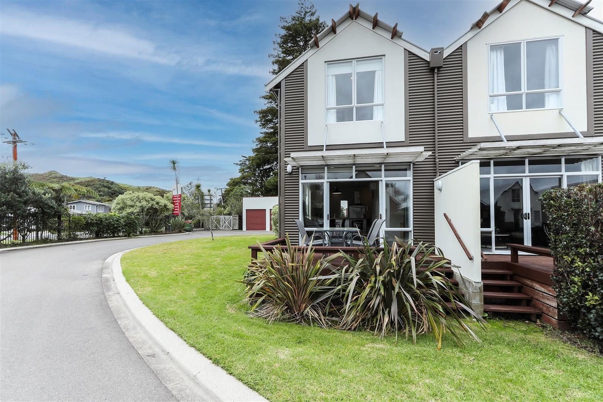 14/1420 Hamurana Road, Mourea, Rotorua - Carousel 2