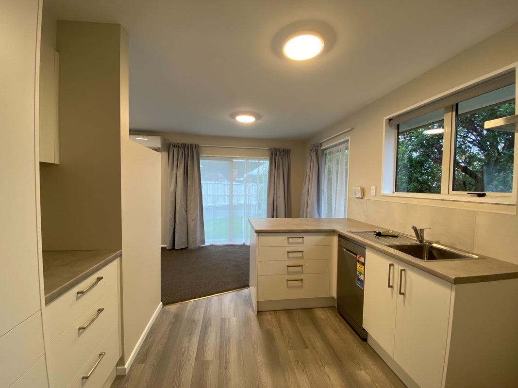 1/481 Barrington Street, Addington, Christchurch - Carousel 2
