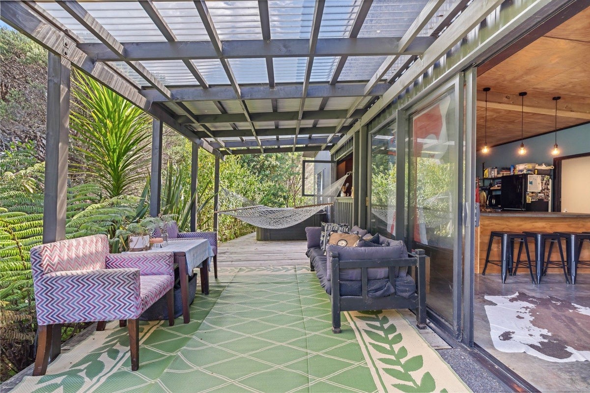 11 Pacific Street, Roslyn, Dunedin - Carousel 2