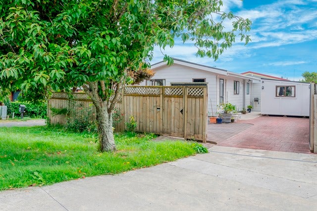 0 Te Moana Rd, Waikanae Beach, Waikanae - Carousel 1