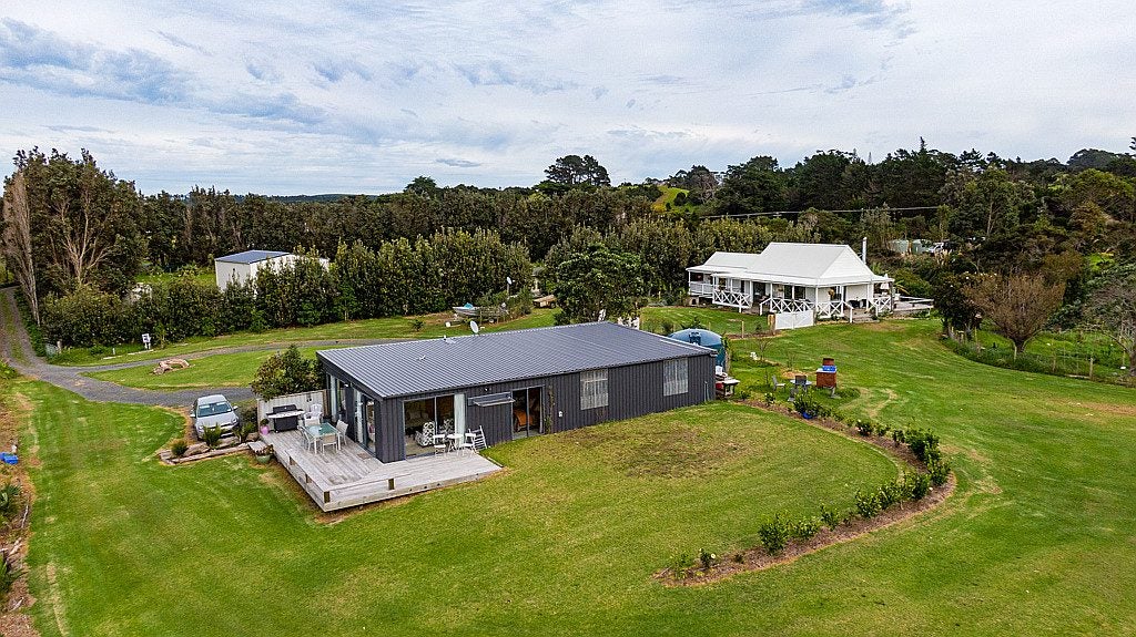3864 Far Road, PUKENUI, KAITAIA - Carousel 1