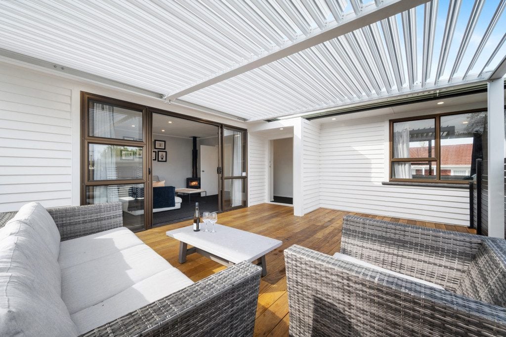 16 Bledisloe Street, Cockle Bay, Auckland - Carousel 1