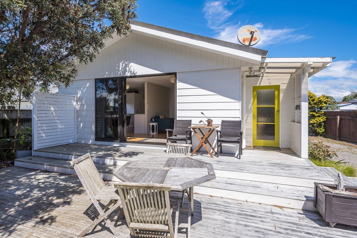 238 Manly Street, Paraparaumu Beach, Paraparaumu - Carousel 2