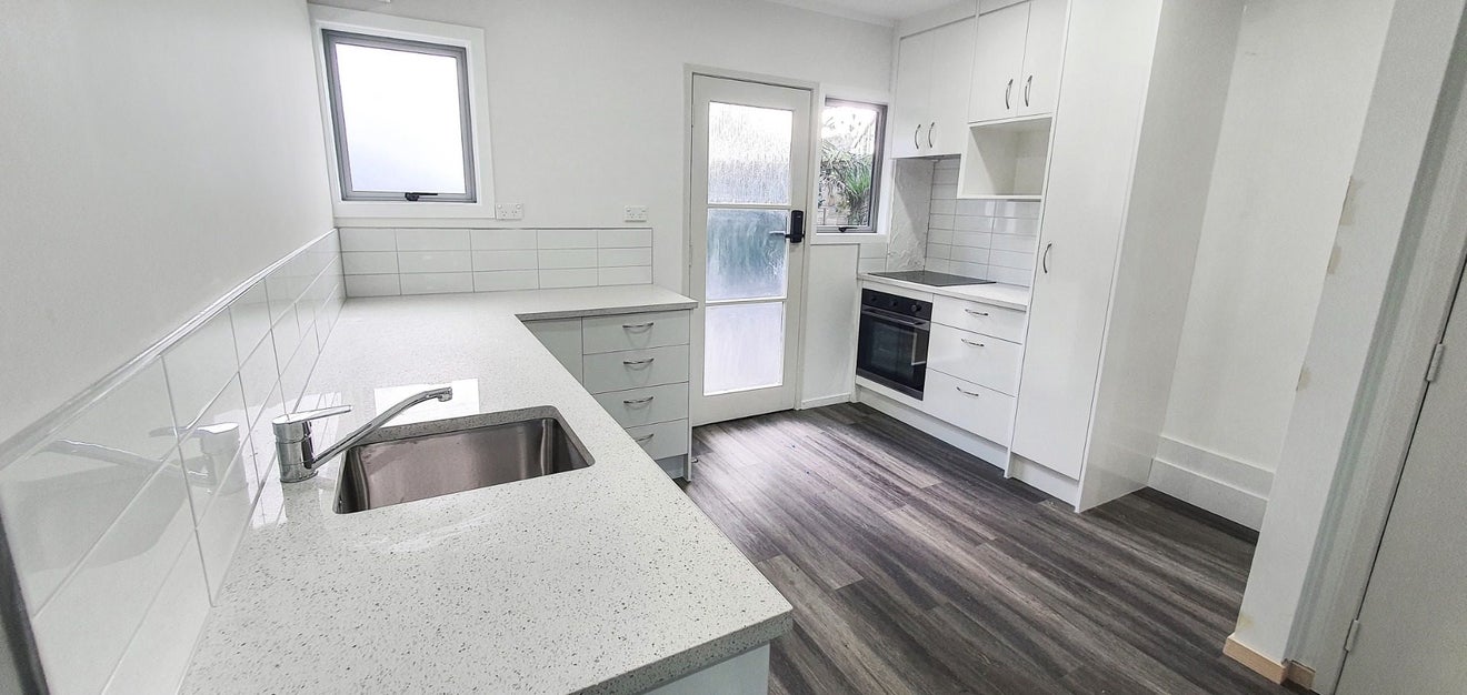 19/10 George Street, Mount Eden, Auckland - Carousel 1