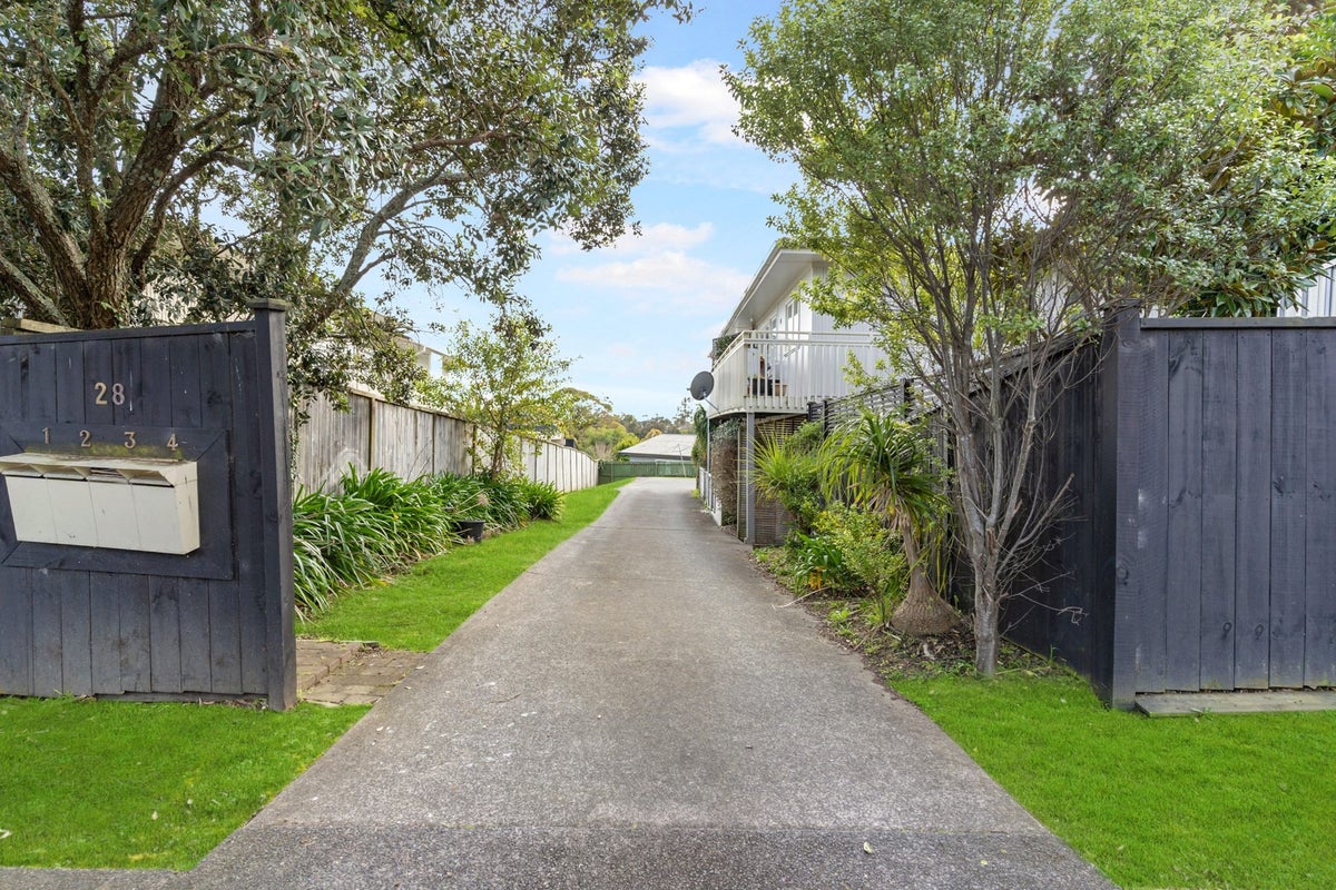 4/28 Hawkins Street, Meadowbank, Auckland - Carousel 2