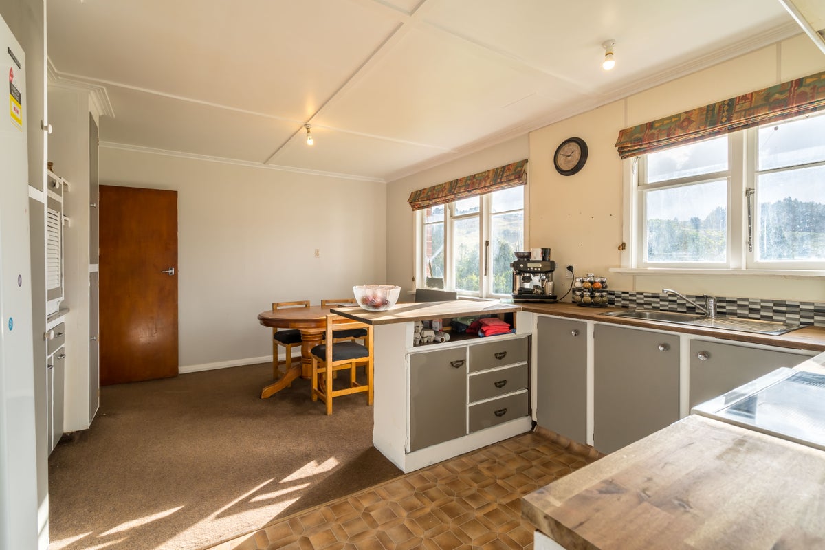 27 Bryant Street, Kenmure, Dunedin - Carousel 2
