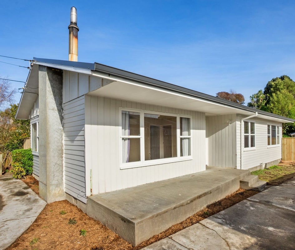 20 Dale Road, Raumati South, Paraparaumu - Carousel 2