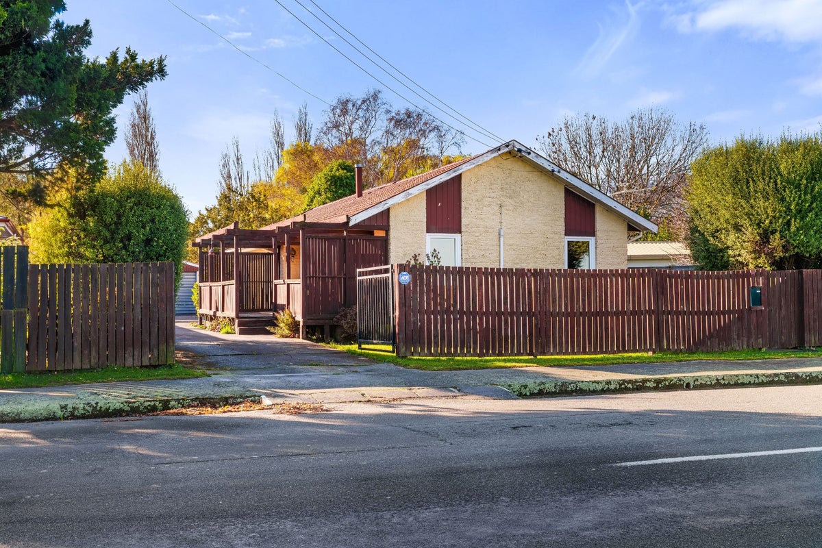 160 Hendersons Road, Hoon Hay, Christchurch - Carousel 22