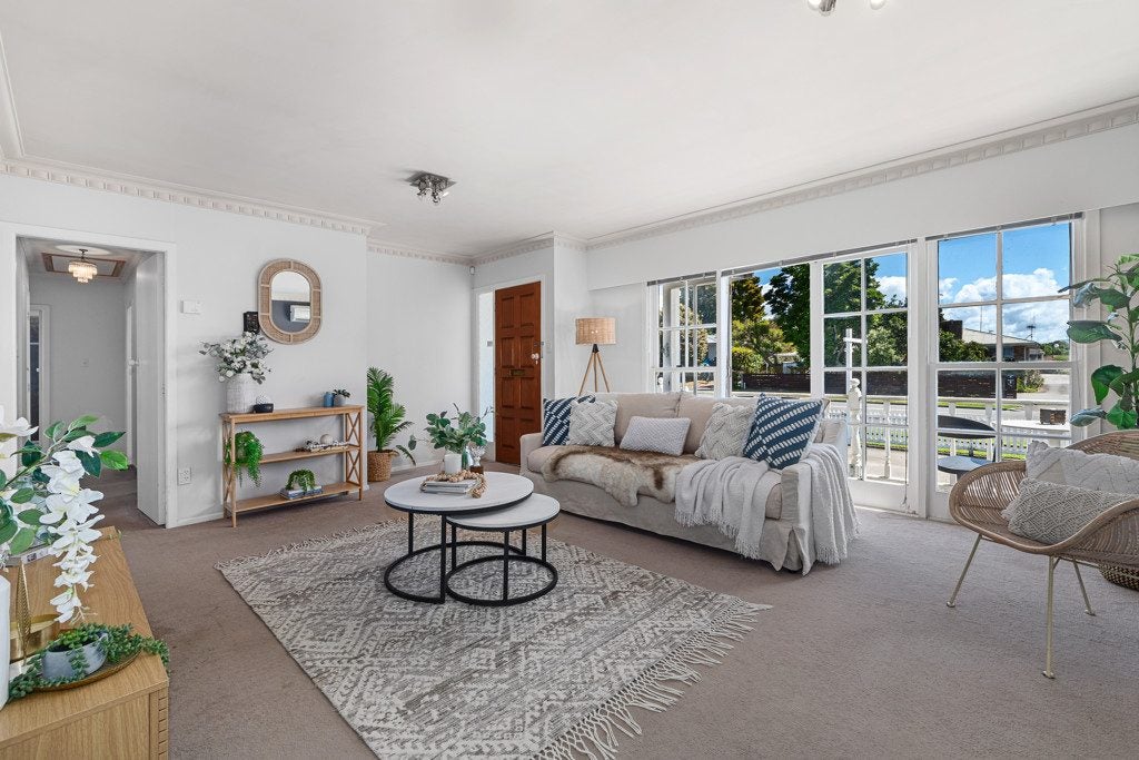 489 Otumoetai Road, Otumoetai, Tauranga - Carousel 1