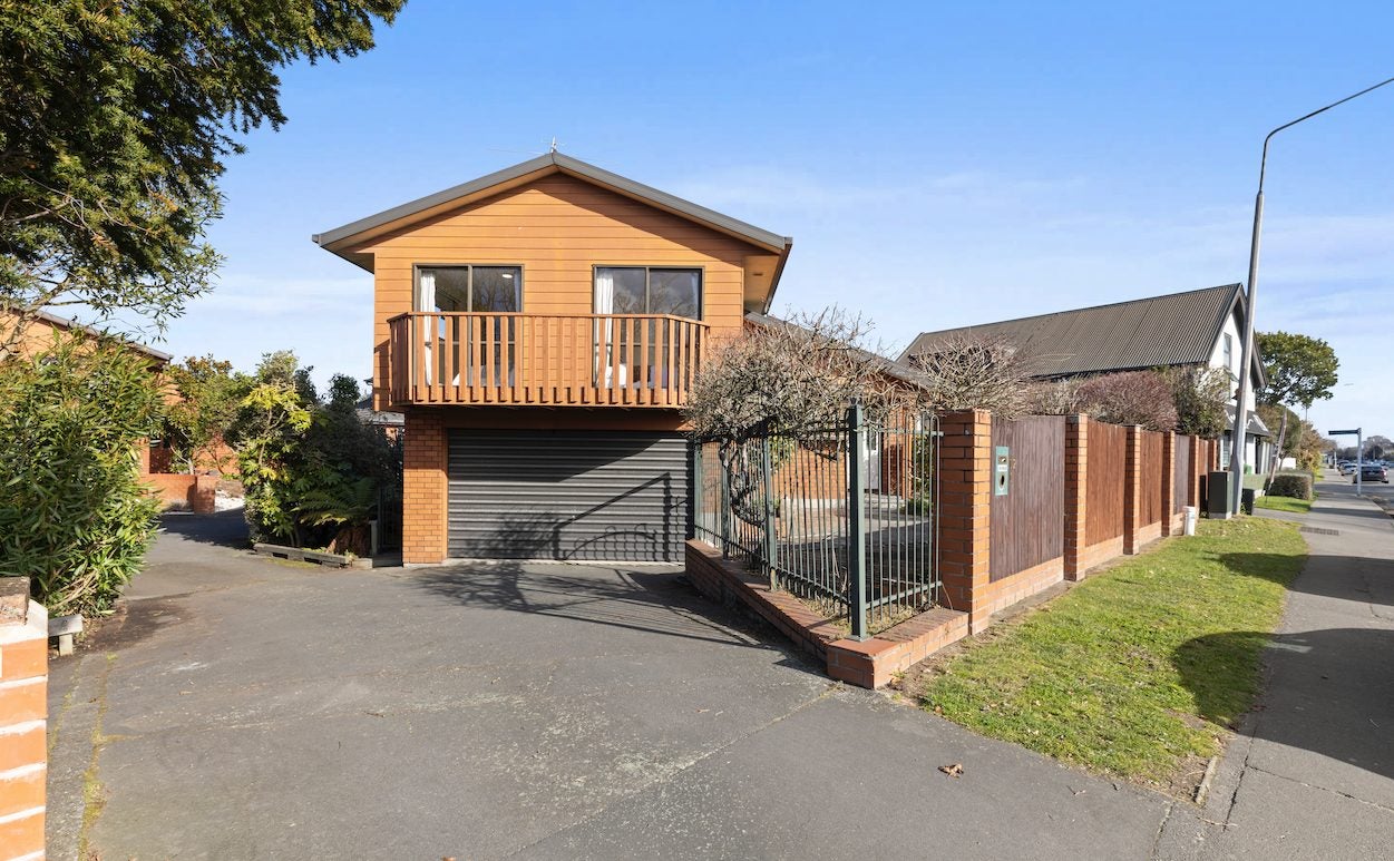 1/112 St Albans Street, St Albans, Christchurch - Carousel 2