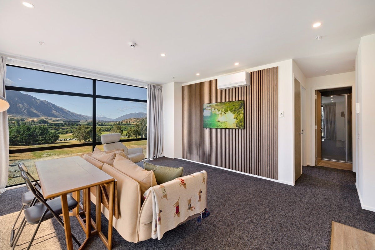 305/34 Red Oaks Drive, Frankton, Queenstown - Carousel 2