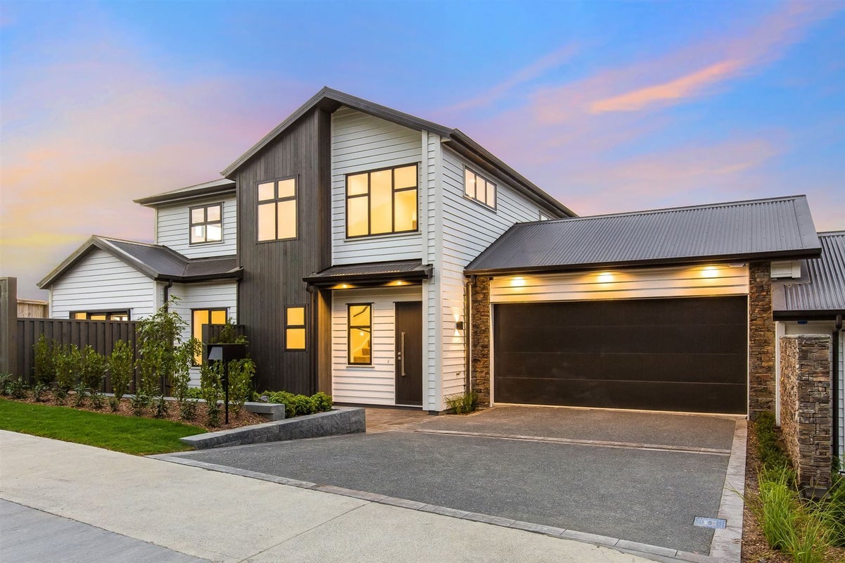 170B Navigation Drive, Whitby, Porirua - Carousel 2