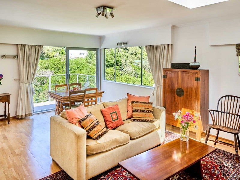 37 Kotari Road, Days Bay, Lower Hutt - Carousel 2