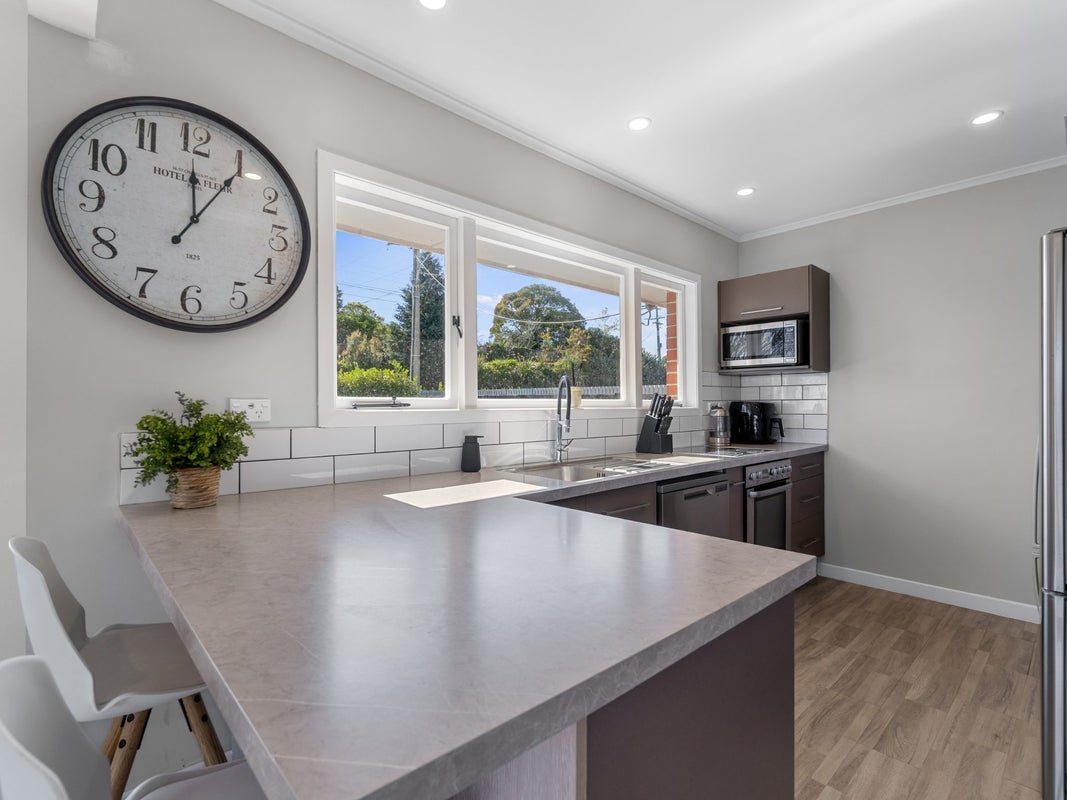 1452 Cambridge Road, Te Awamutu, Waipa, Waikato - Carousel 2