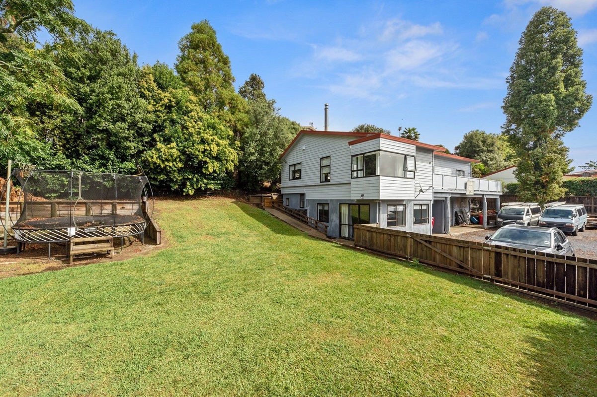 209A Whatawhata Road, Dinsdale, Hamilton - Carousel 1