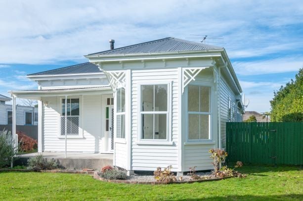 12 Waverley Street, Elgin, Gisborne - Carousel 2