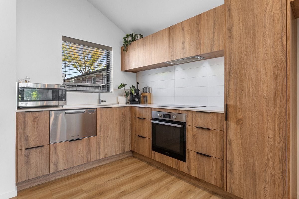 68D Proctor Street, Papanui, Christchurch - Carousel 2