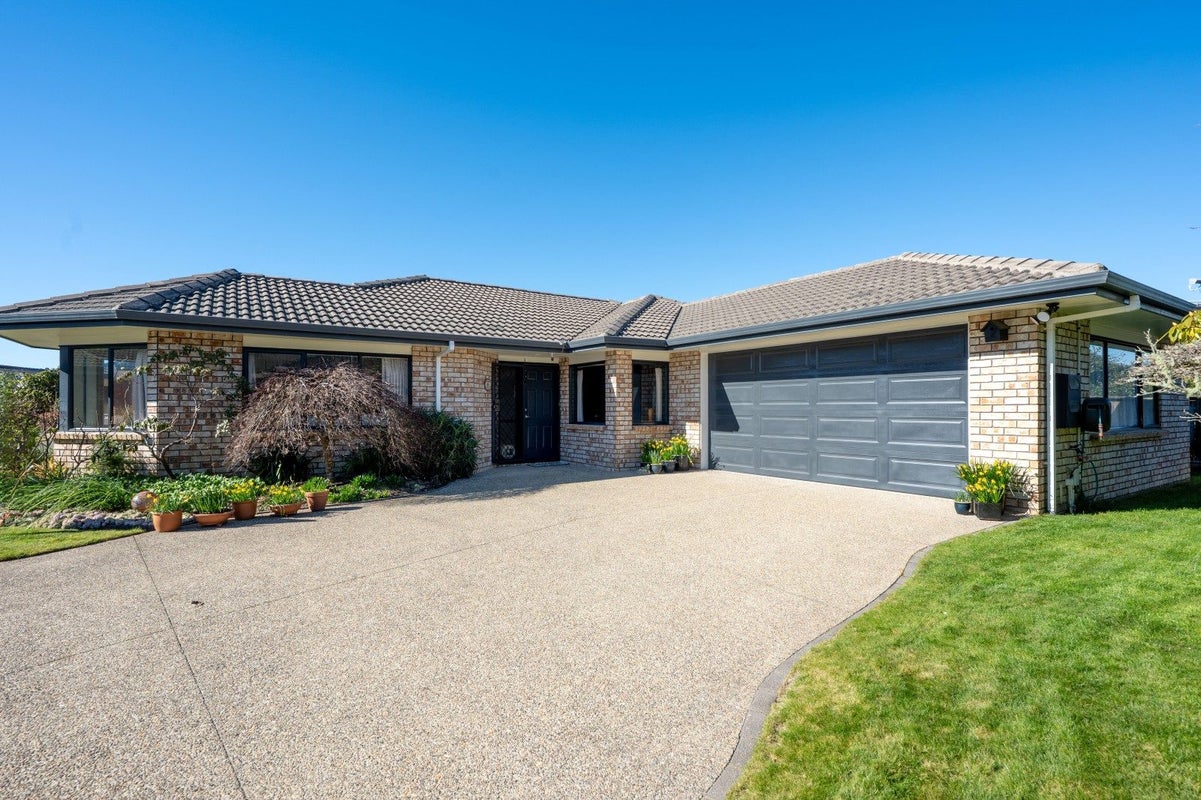 53 Tawavale Street, Pukehangi, Rotorua - Carousel 1