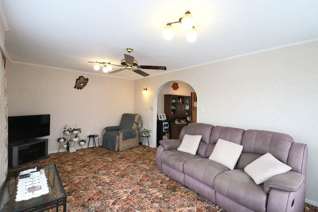 76 Harvey Street, Grasmere, Invercargill - Carousel 2