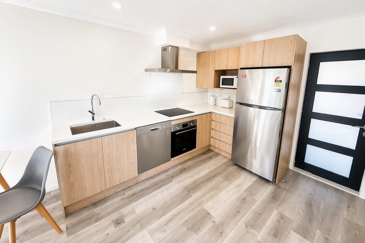 9/56 May Street, Hamilton East, Hamilton - Carousel 2