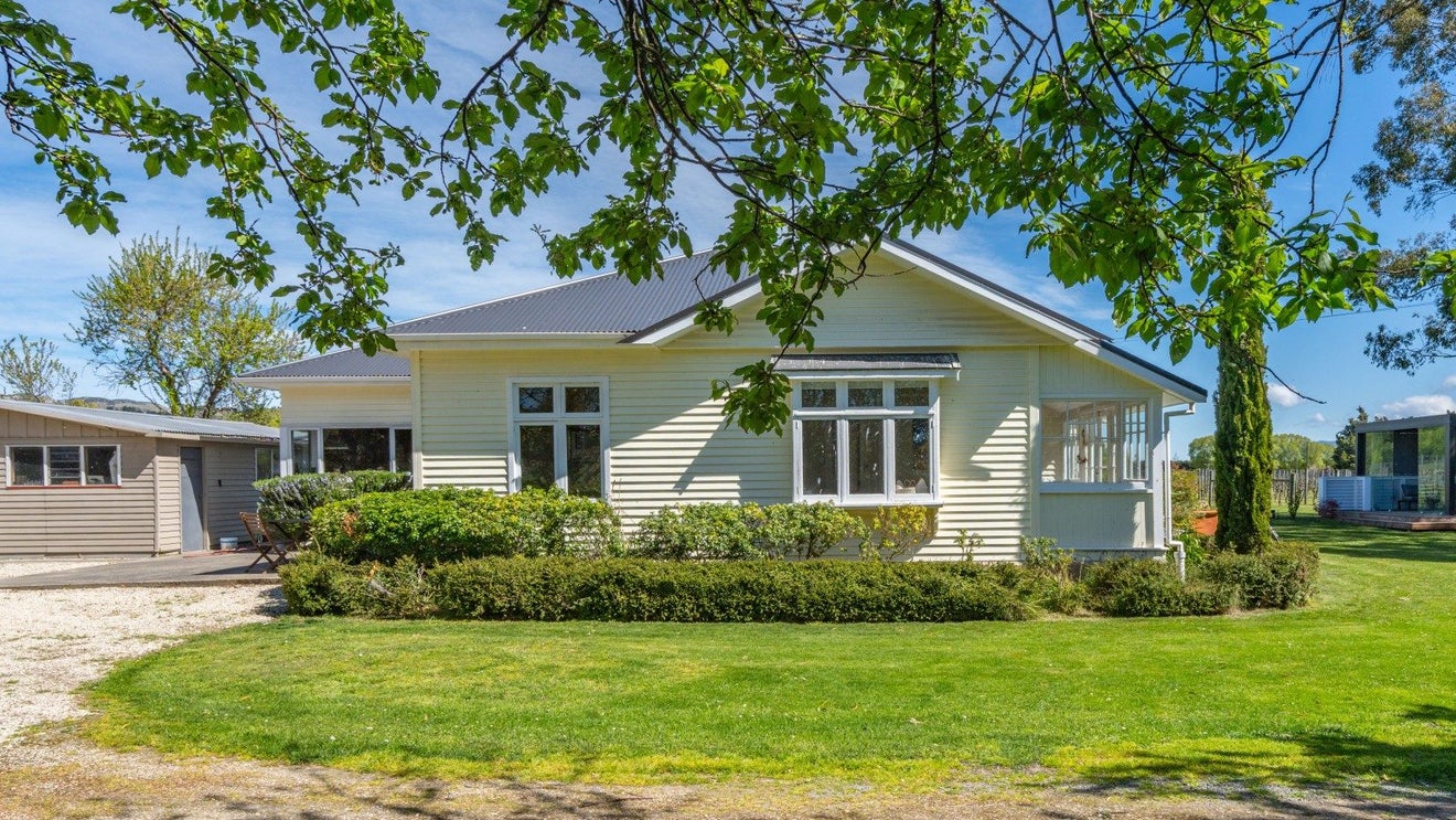 1114 Omihi Road, Omihi, Amberley - Carousel 39