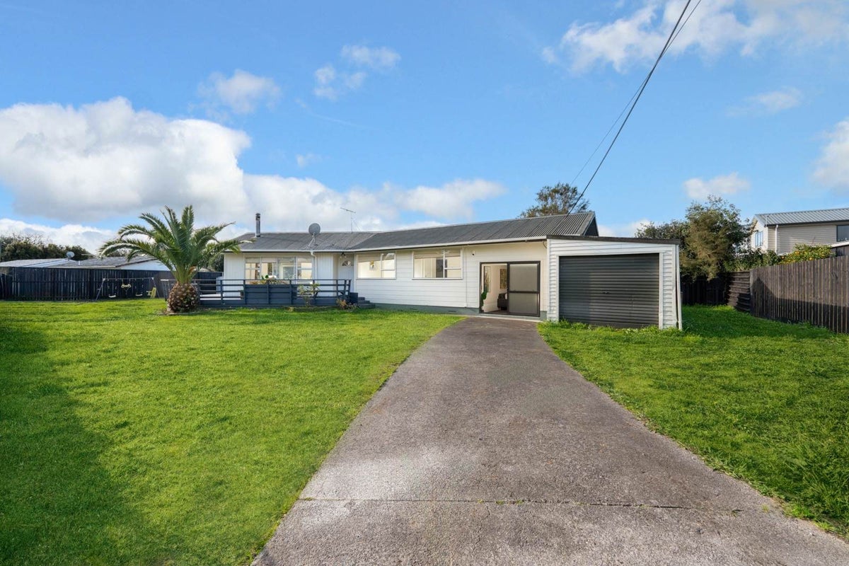 187 Henderson Valley Road, Henderson, Auckland - Carousel 1
